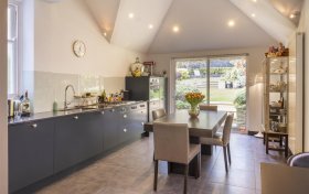 Kidderpore Gardens Hampstead NW3 7SS