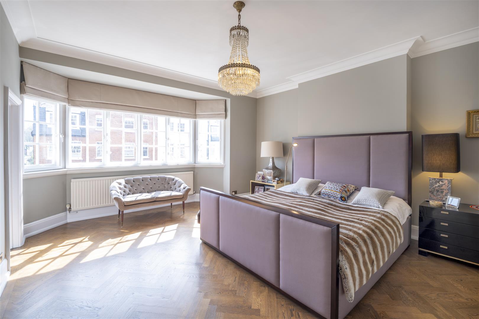 Kidderpore Gardens Hampstead NW3 7SS