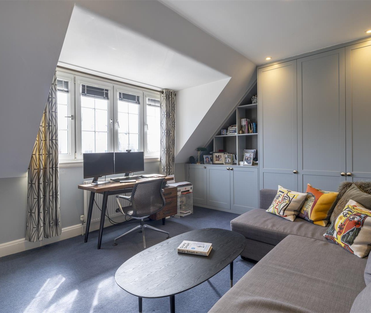 Kidderpore Gardens Hampstead NW3 7SS