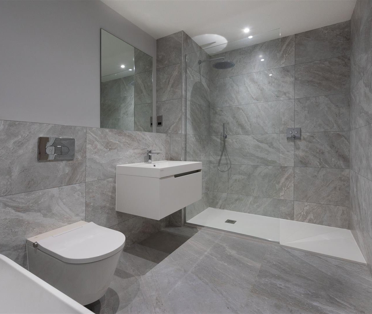 West Heath Road Hampstead NW3 7TN