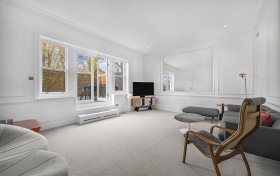 Heath Drive Hampstead NW3 7SL