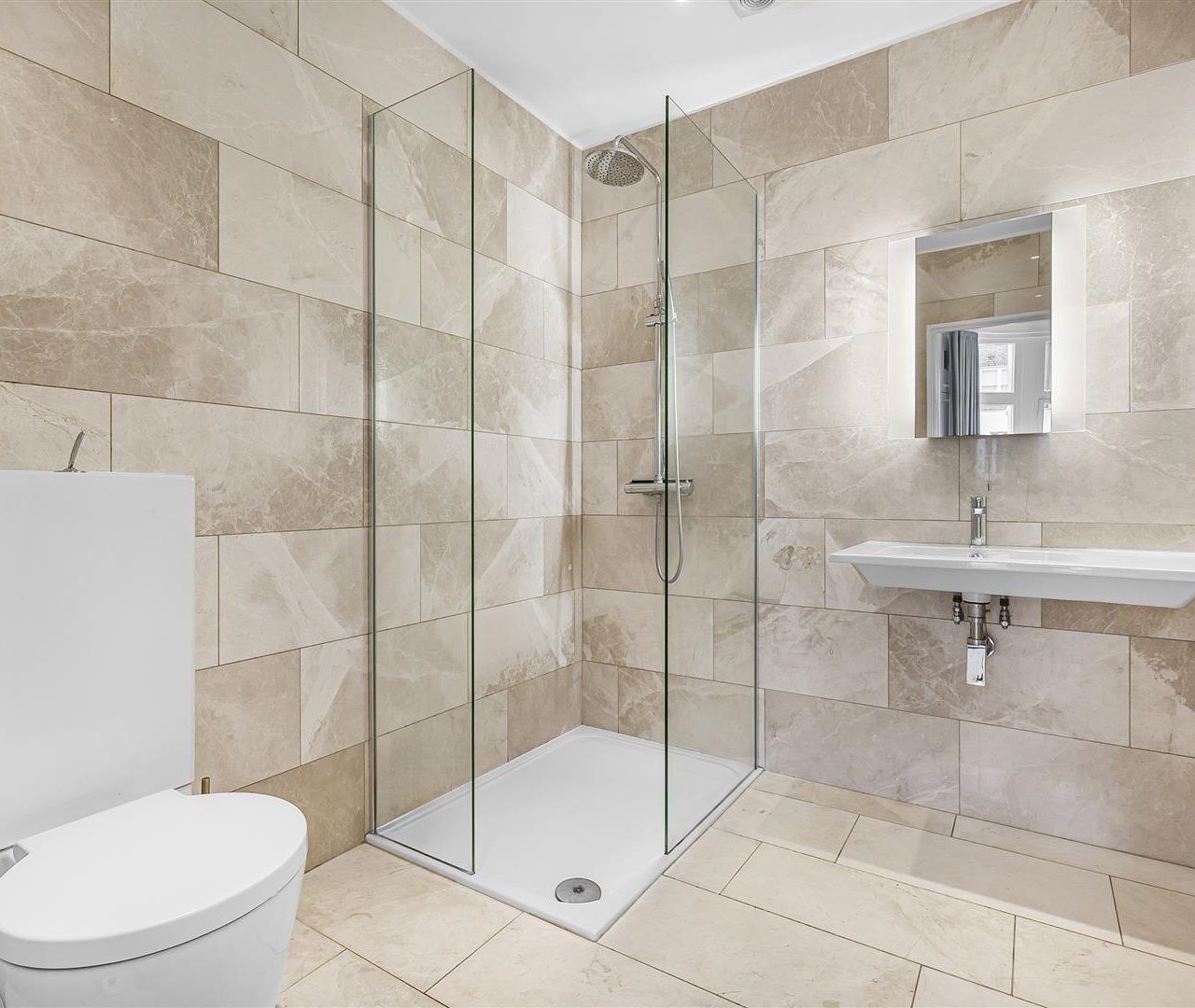 Buckland Crescent Belsize Park NW3 5DX