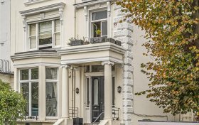 Buckland Crescent Belsize Park NW3 5DX