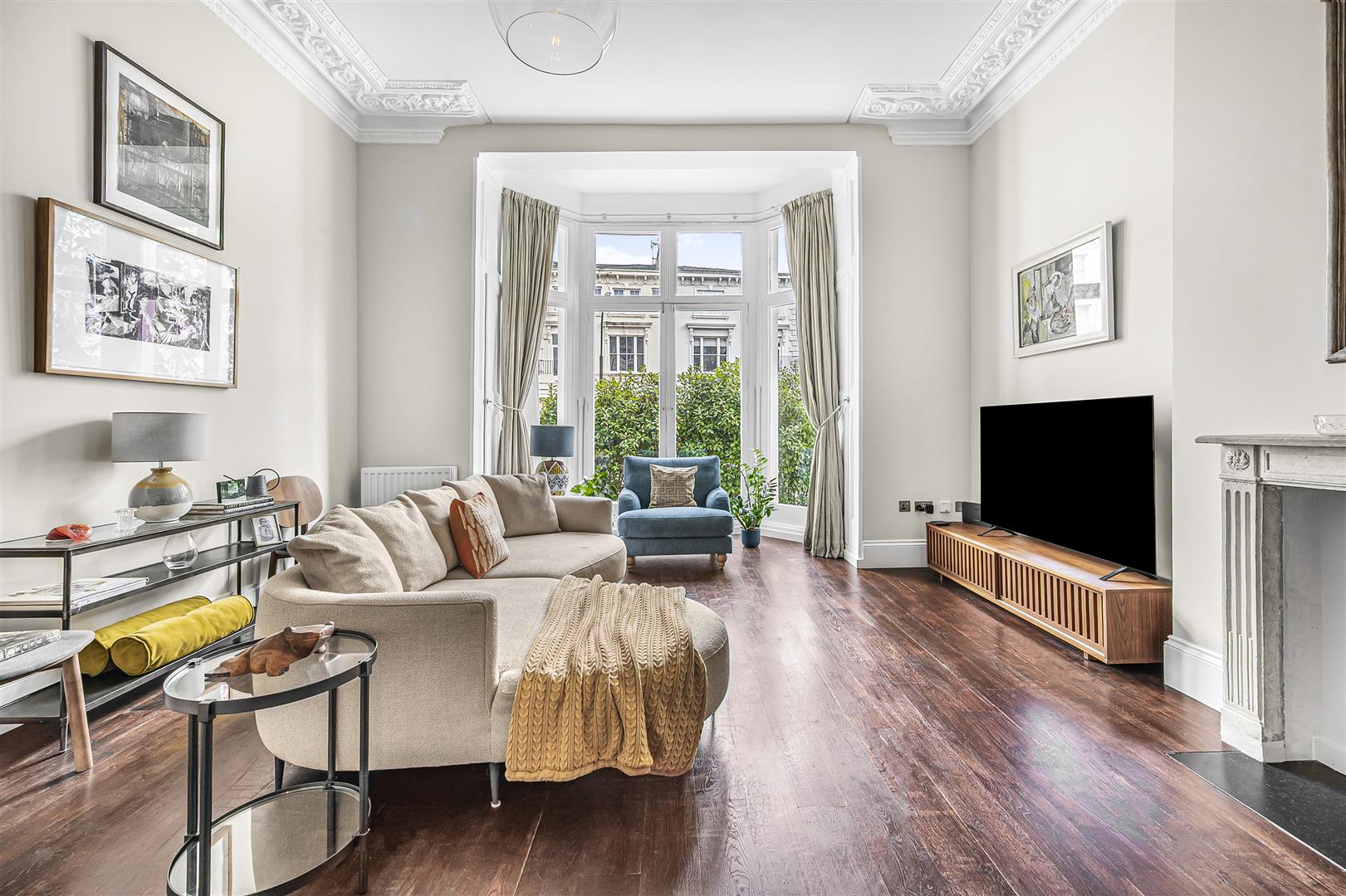 Buckland Crescent Belsize Park NW3 5DX