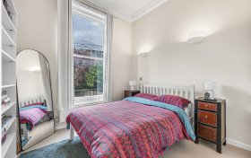 Buckland Crescent Belsize Park NW3 5DX