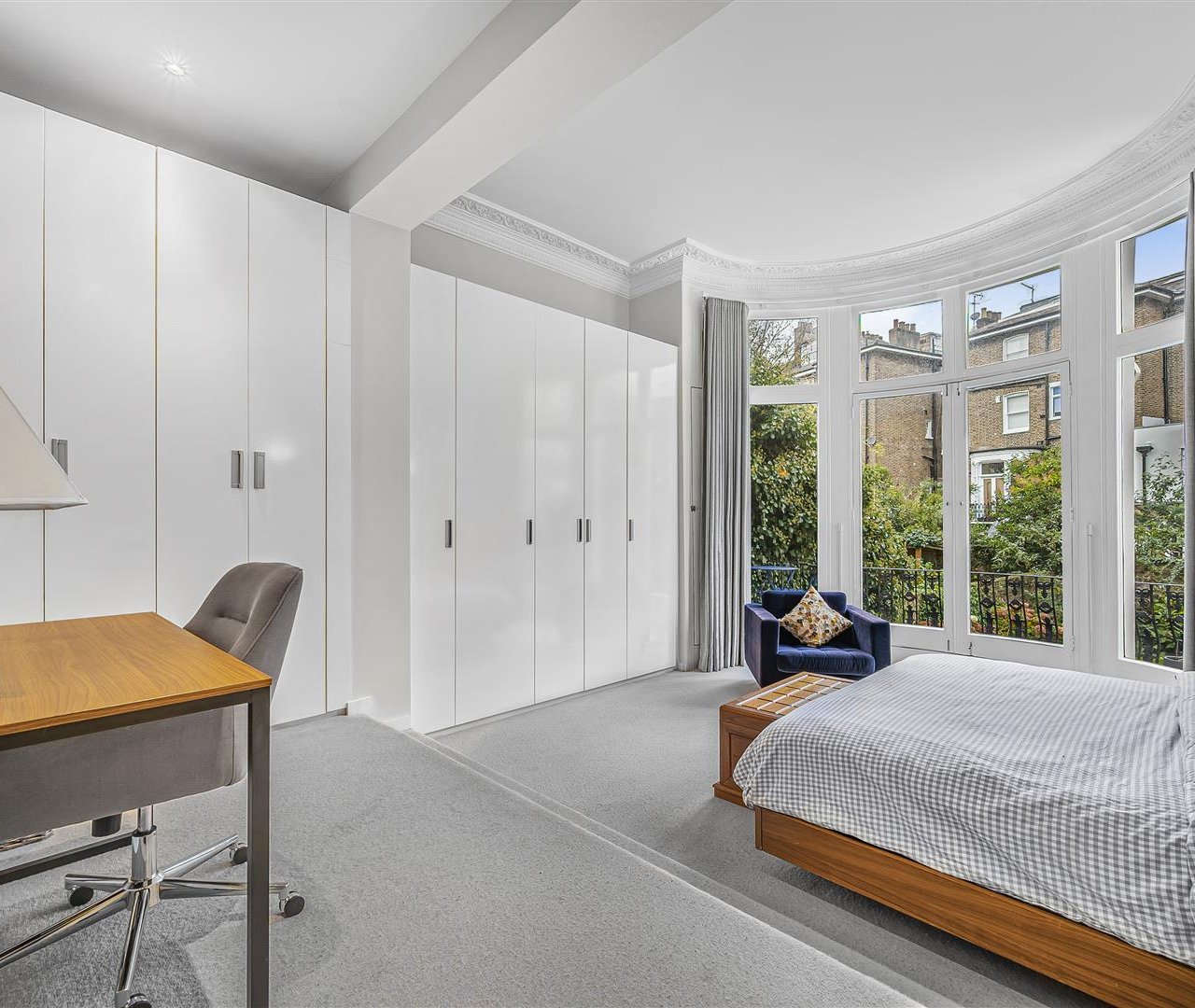 Buckland Crescent Belsize Park NW3 5DX