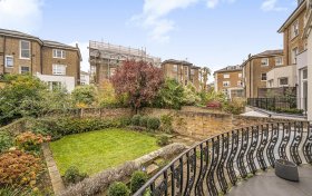 Buckland Crescent Belsize Park NW3 5DX