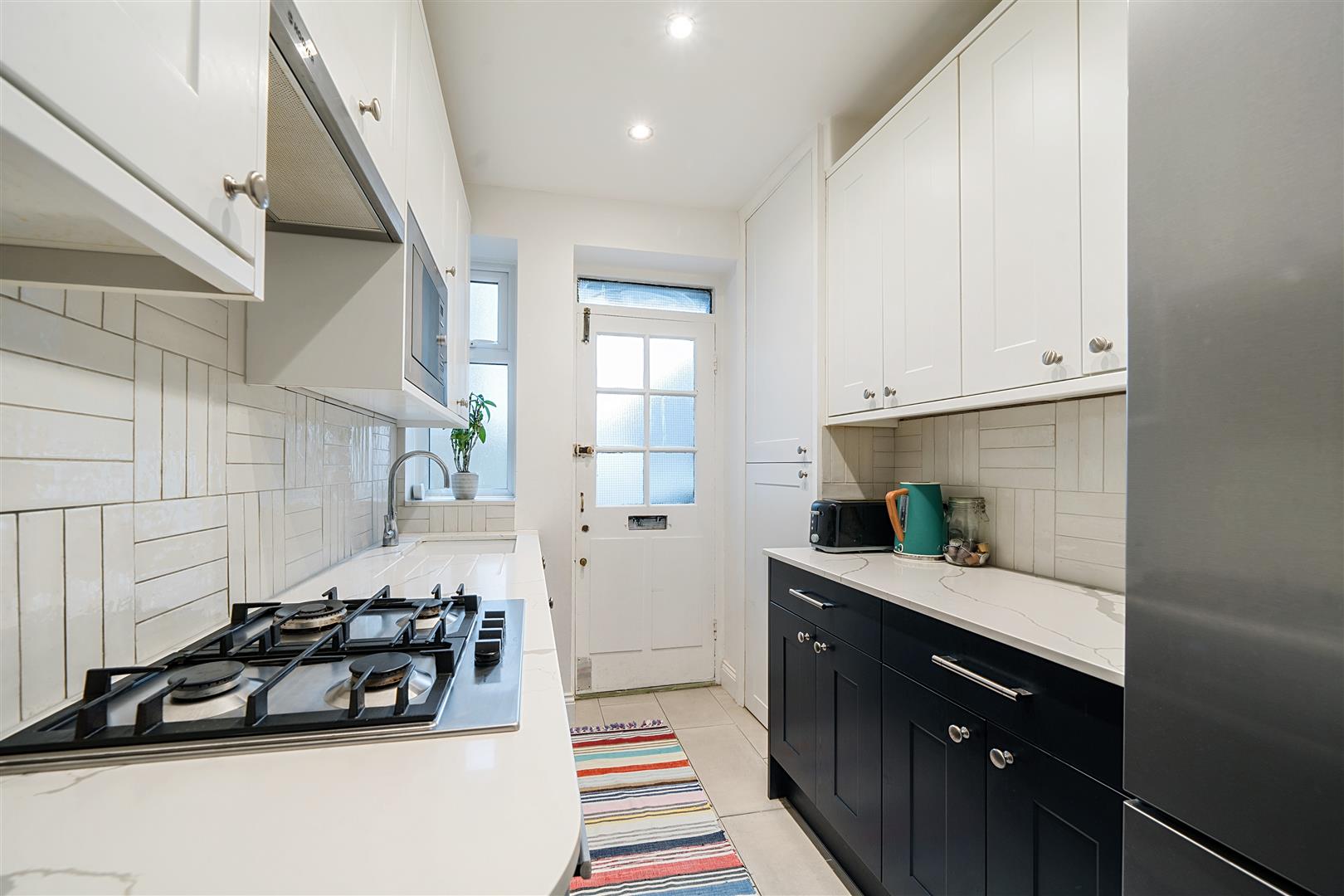 Fortune Green Road West Hampstead NW6 1DJ