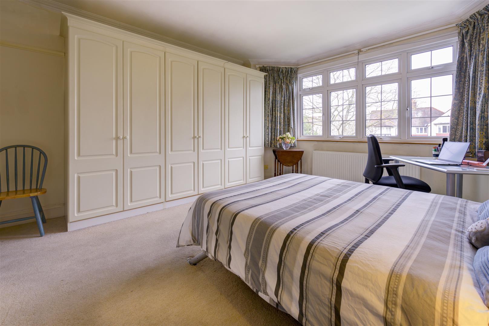 Wycombe Gardens Golders Green NW11 8AN