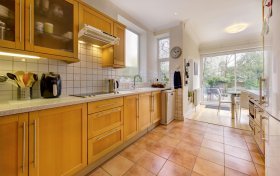 Wycombe Gardens Golders Green NW11 8AN