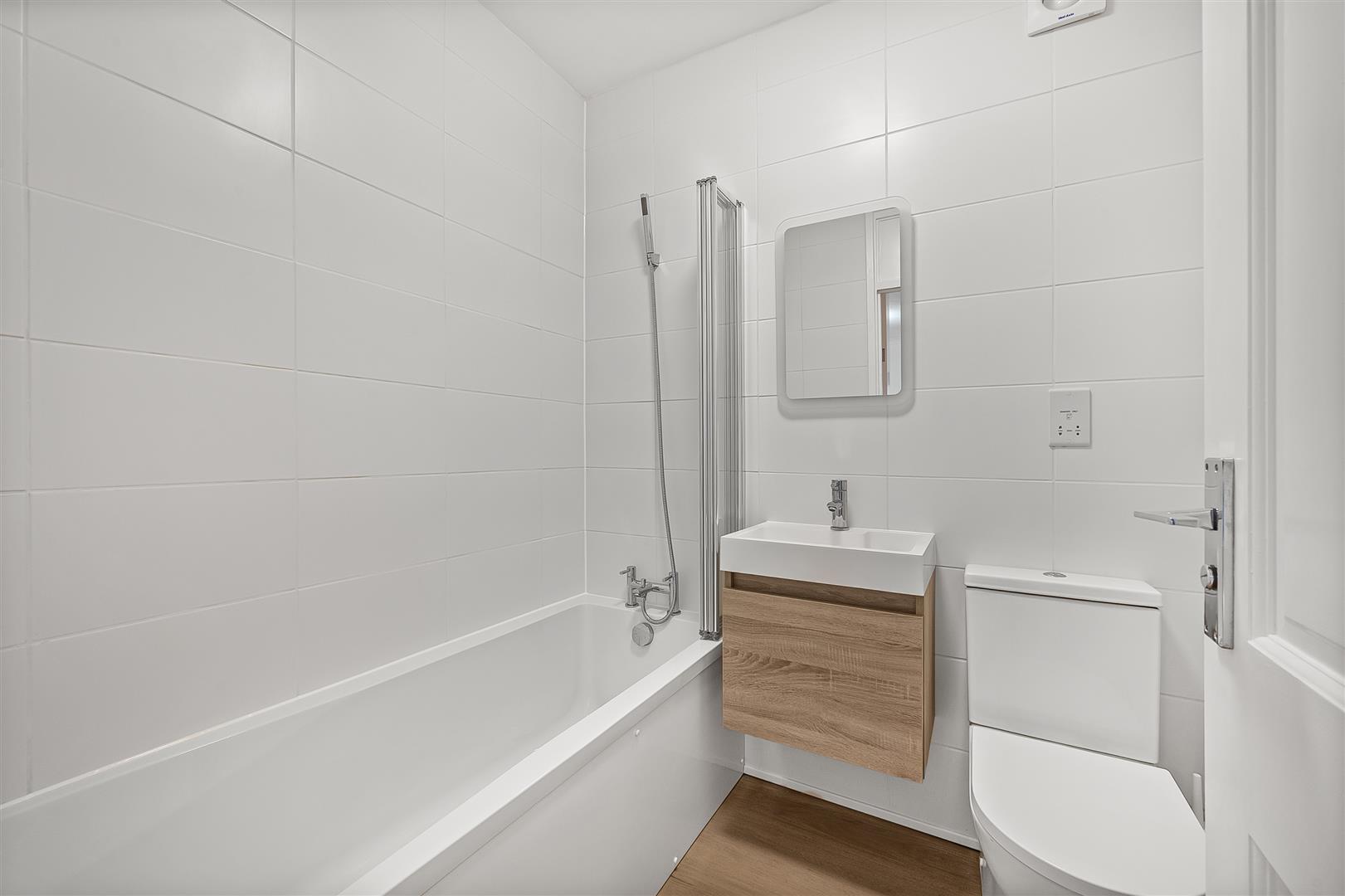 West Heath Avenue London NW11 7QU