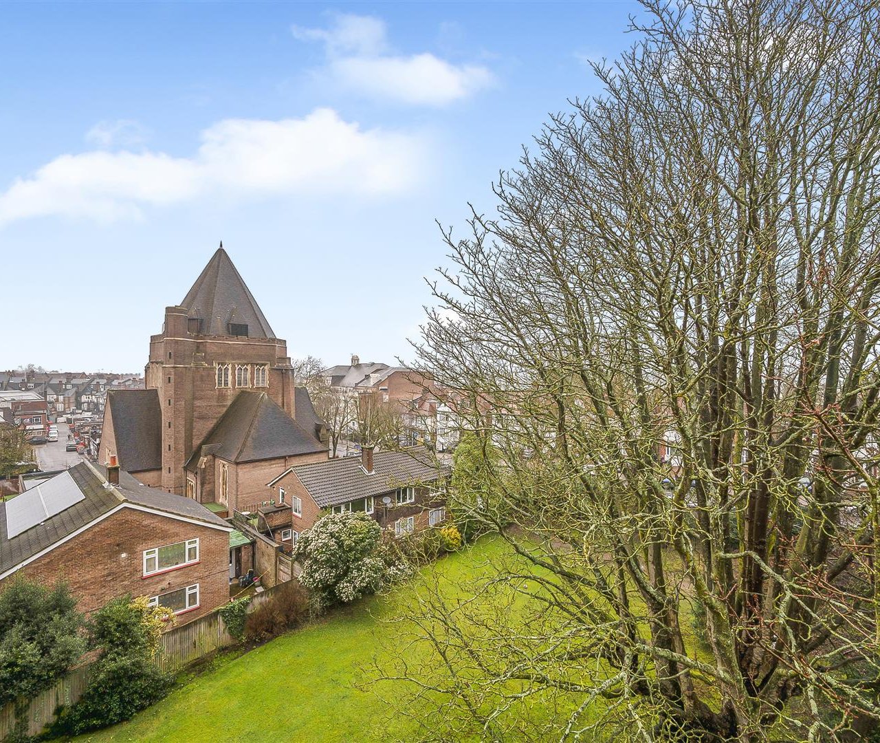 West Heath Avenue London NW11 7QU