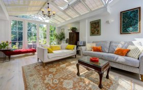 Hollycroft Avenue Hampstead NW3 7QN