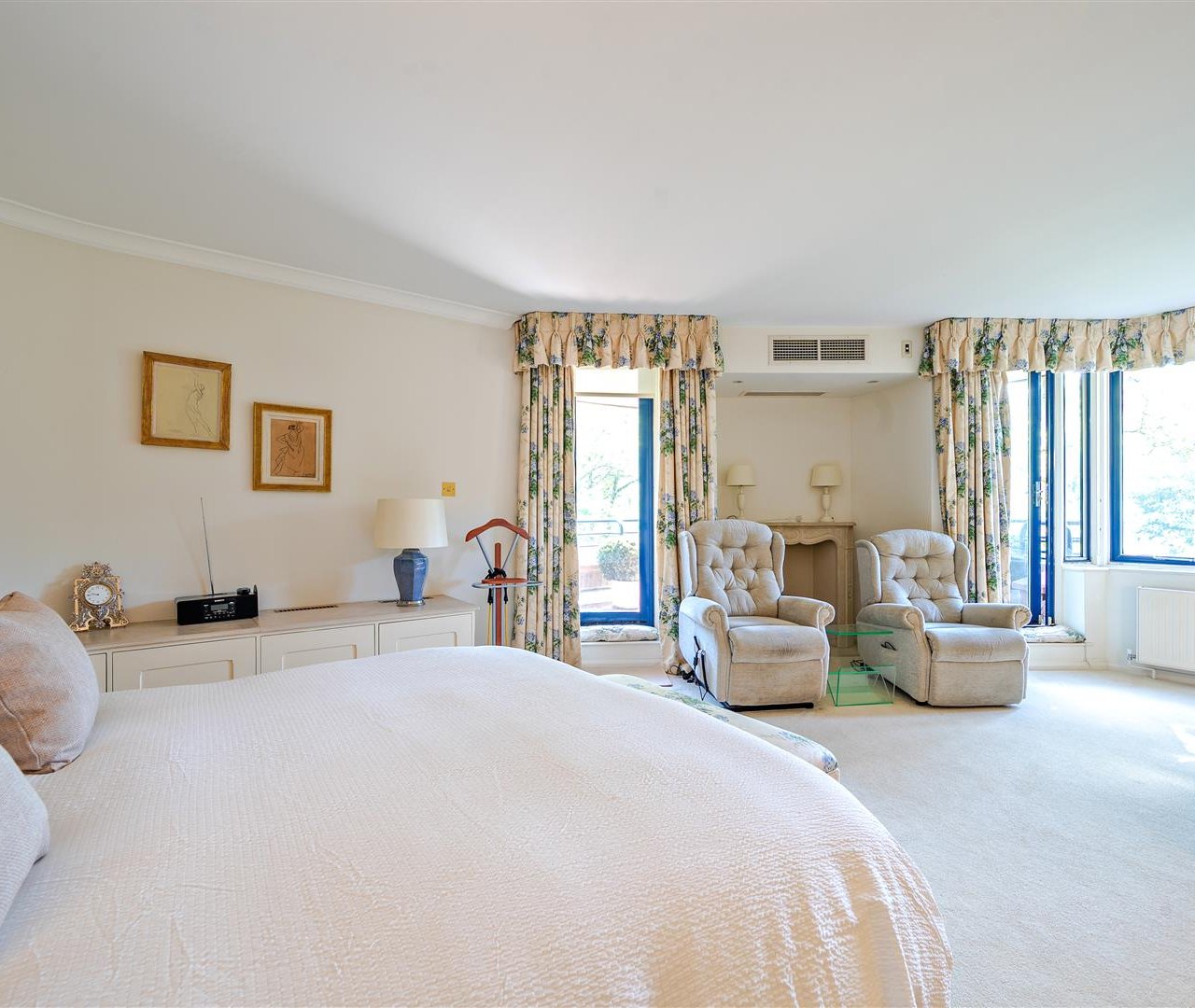 Firecrest Drive Hampstead NW3 7NF