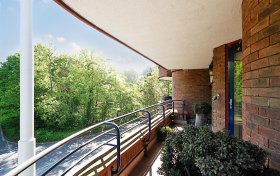 Firecrest Drive Hampstead NW3 7NF