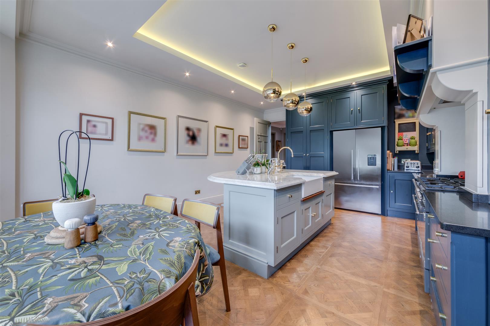 Hollycroft Avenue Hampstead NW3 7QJ