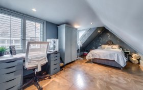 Hollycroft Avenue Hampstead NW3 7QJ