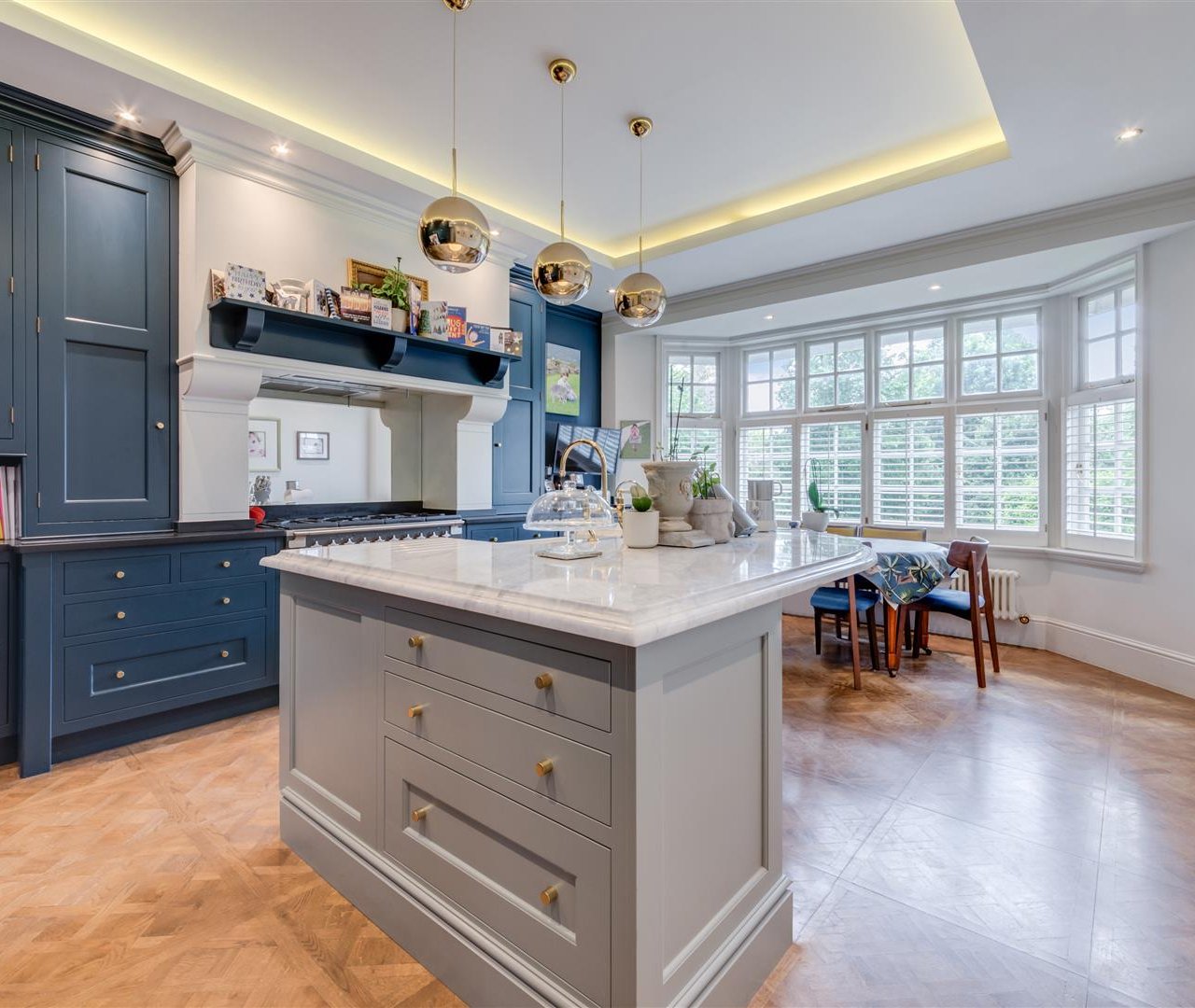 Hollycroft Avenue Hampstead NW3 7QJ