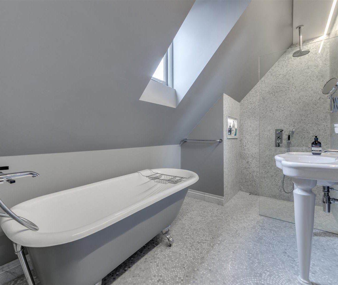 Hollycroft Avenue Hampstead NW3 7QJ