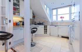 Thurlow Road London NW3 5PL