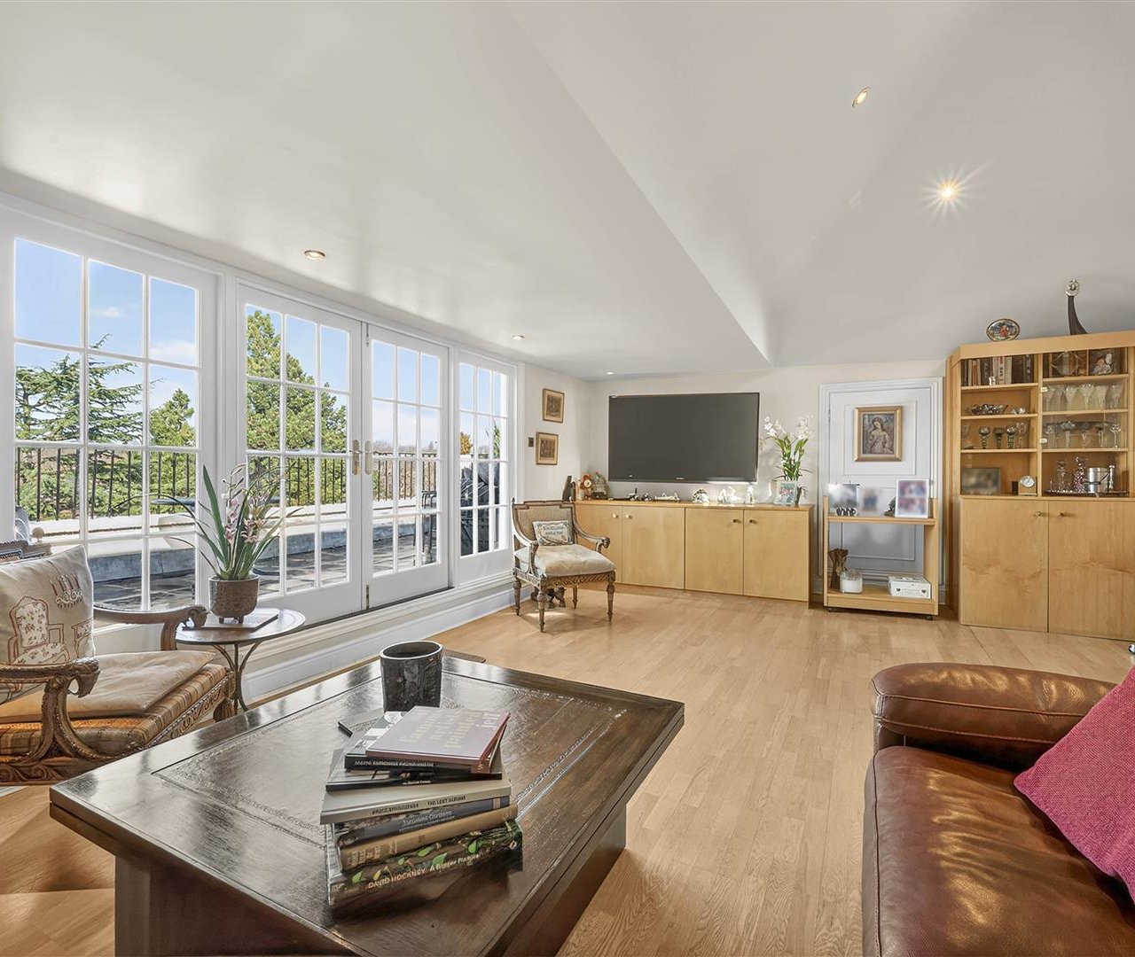 Pond Street Hampstead NW3 2PN