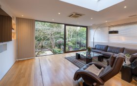 West Heath Road Hampstead NW3 7UR