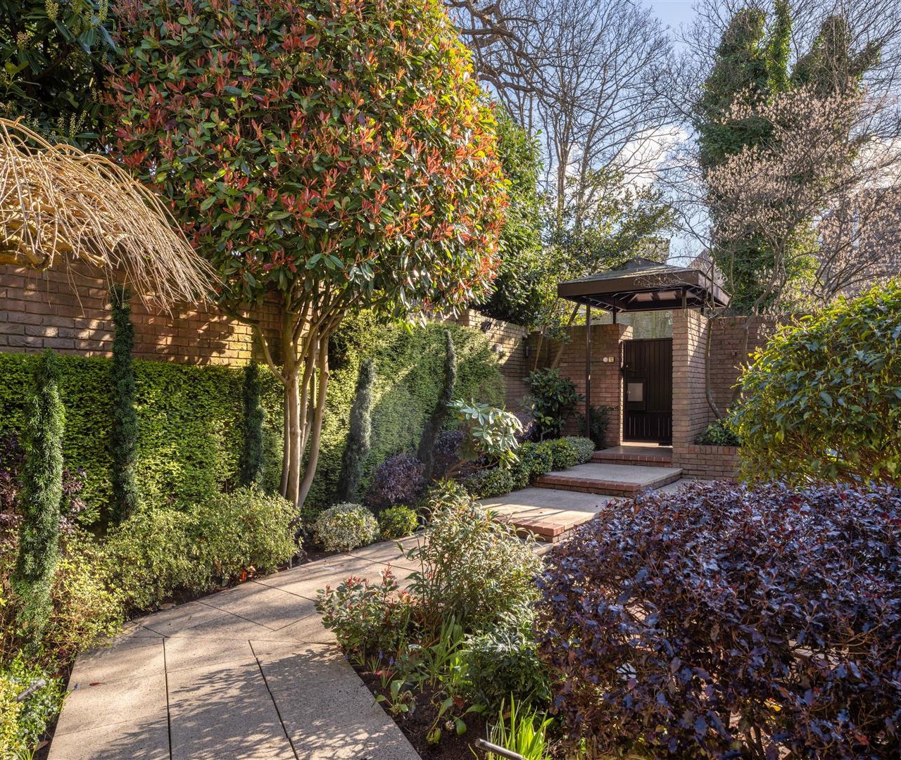 West Heath Road Hampstead NW3 7UR