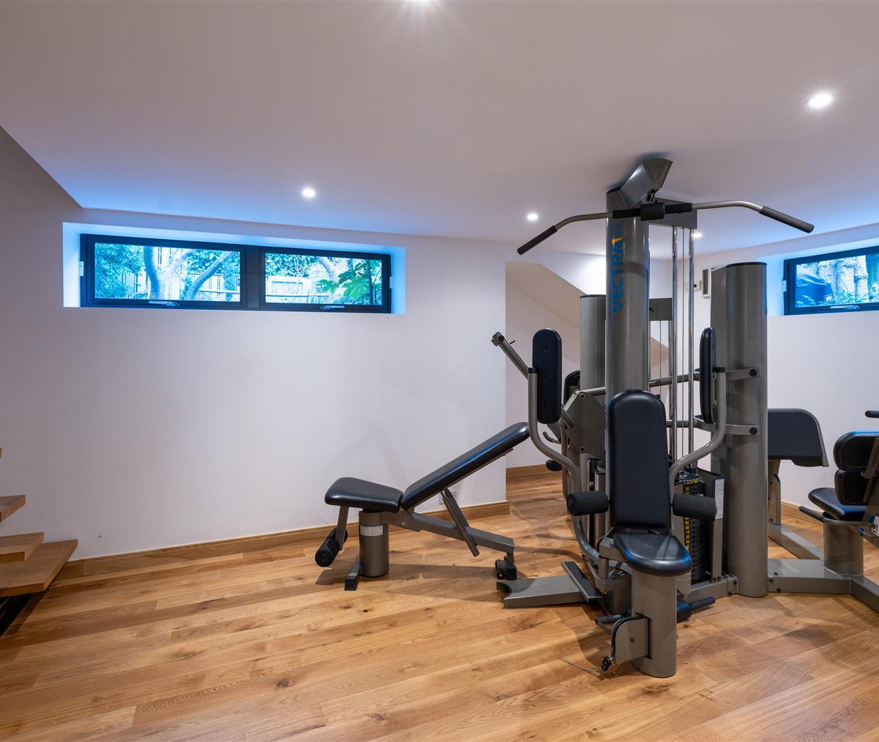 West Heath Road Hampstead NW3 7UR