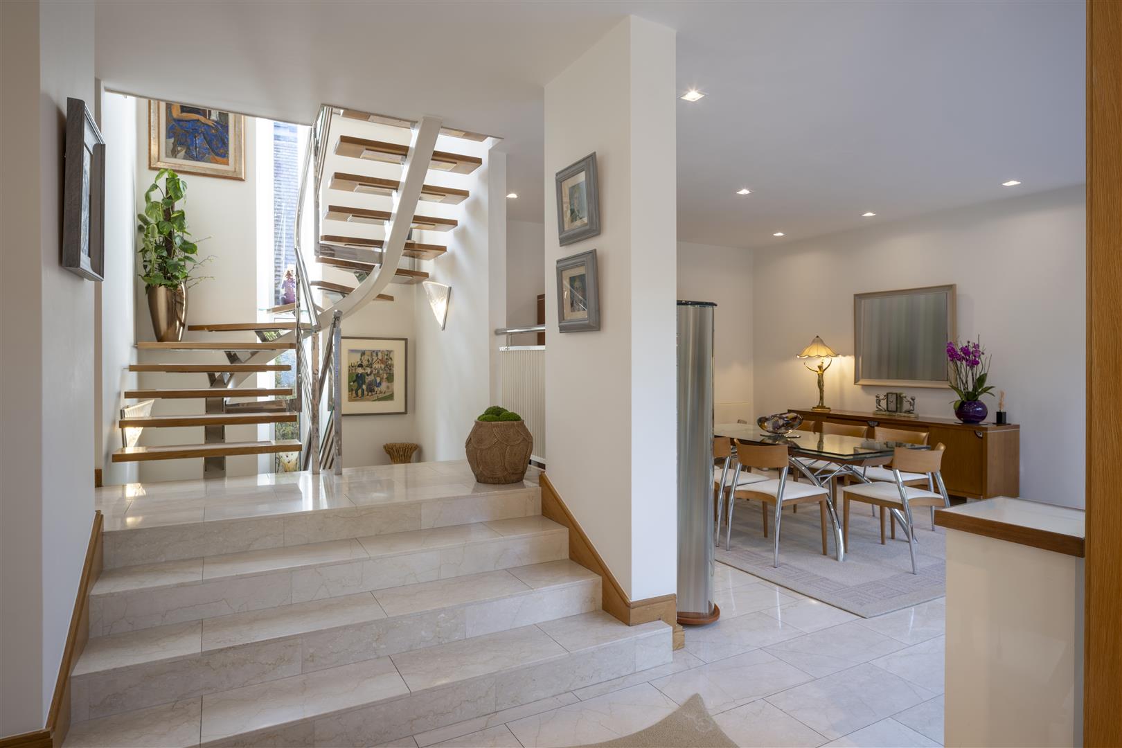 West Heath Road Hampstead NW3 7UR