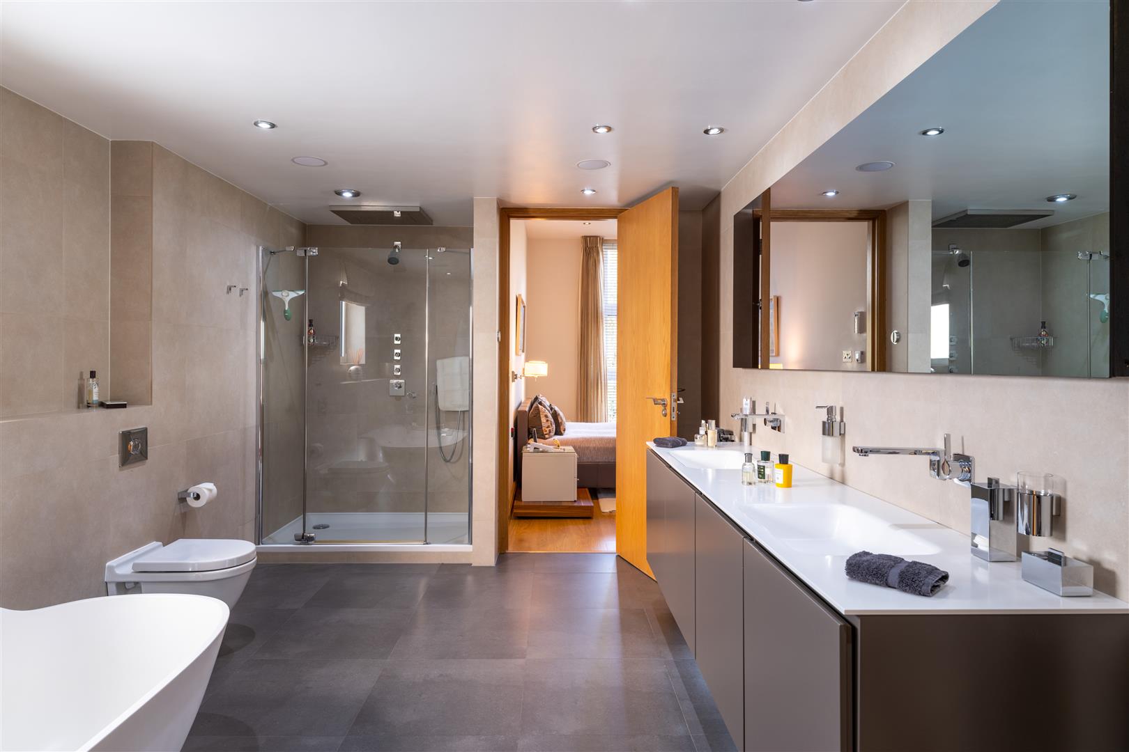 West Heath Road Hampstead NW3 7UR