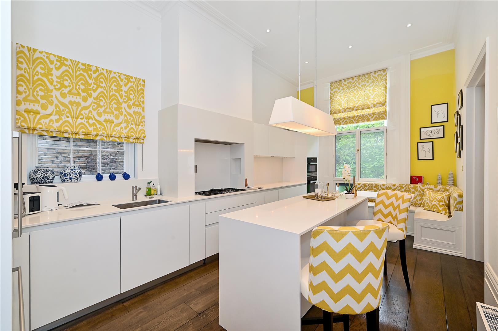 Belsize Park Gardens, Belsize Park, NW3 4LD