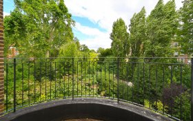 Belsize Park Gardens, Belsize Park, NW3 4LD