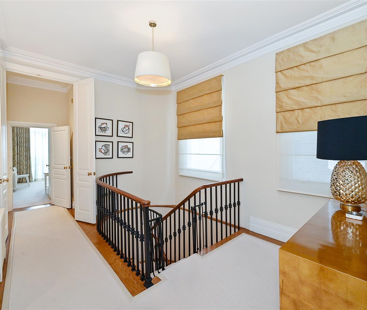 Belsize Park Gardens, Belsize Park, NW3 4LD