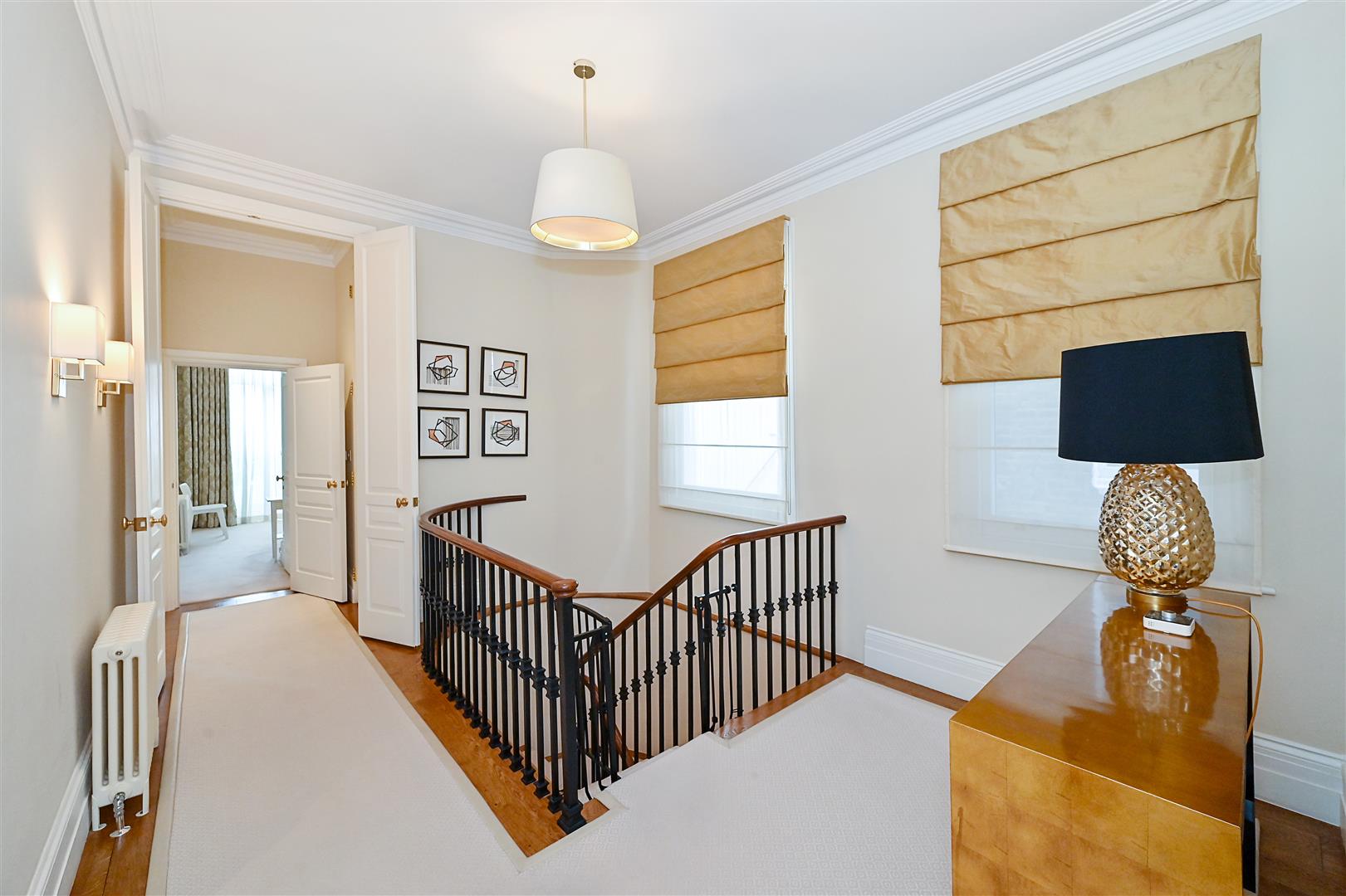 Belsize Park Gardens, Belsize Park, NW3 4LD