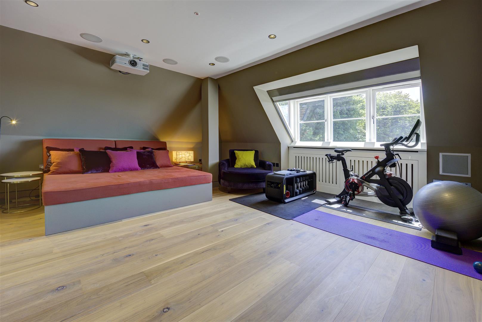 Telegraph Hill, Hampstead, NW3 7NU