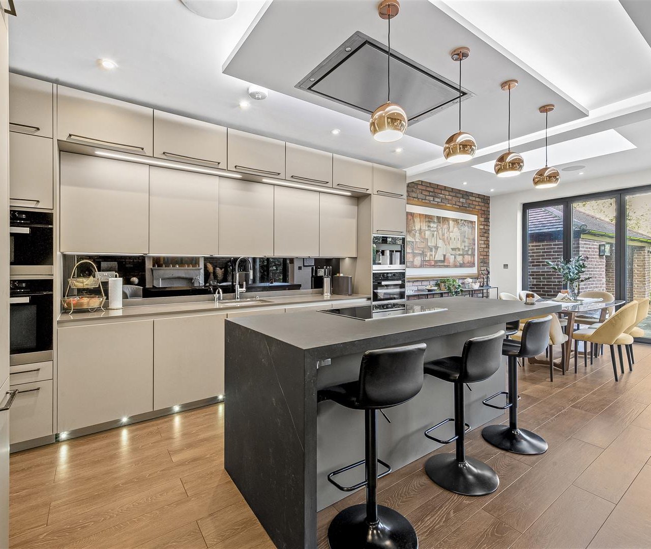 Lyndale Avenue, London, NW2 2QD
