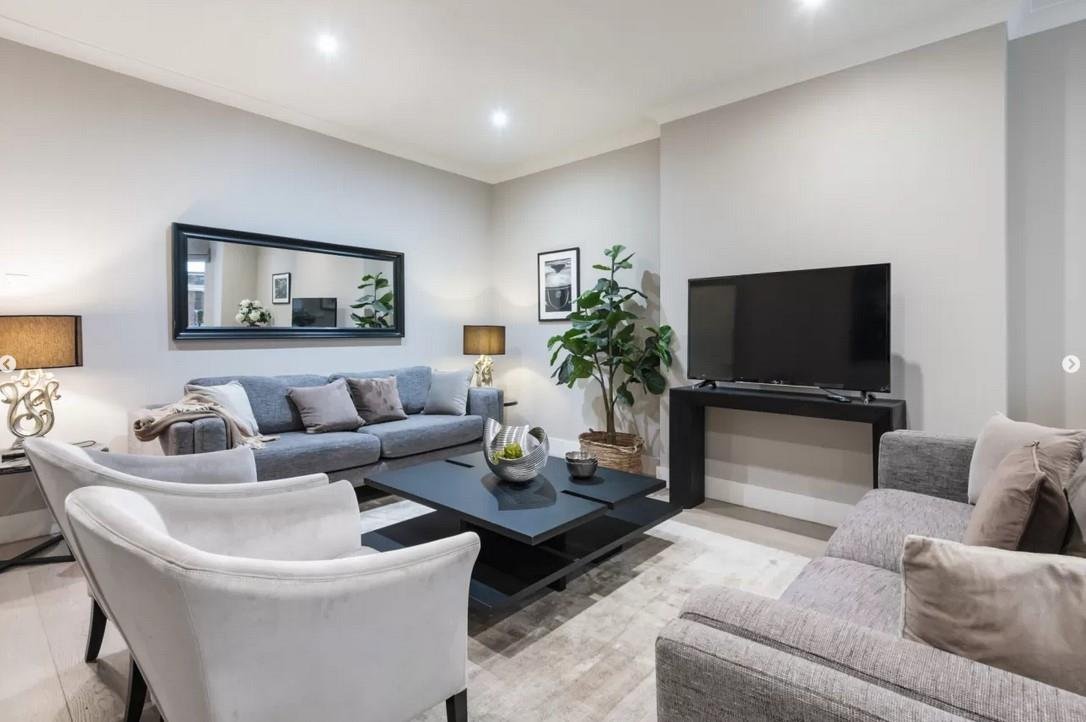 Fitzjohn’s Avenue Hampstead NW3 6NX