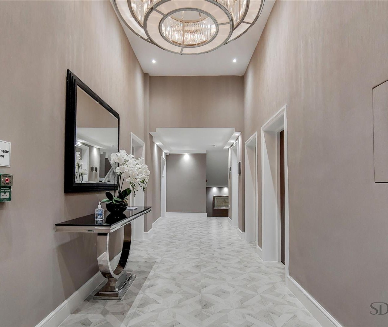 Fitzjohns Avenue Hampstead NW3 6PH