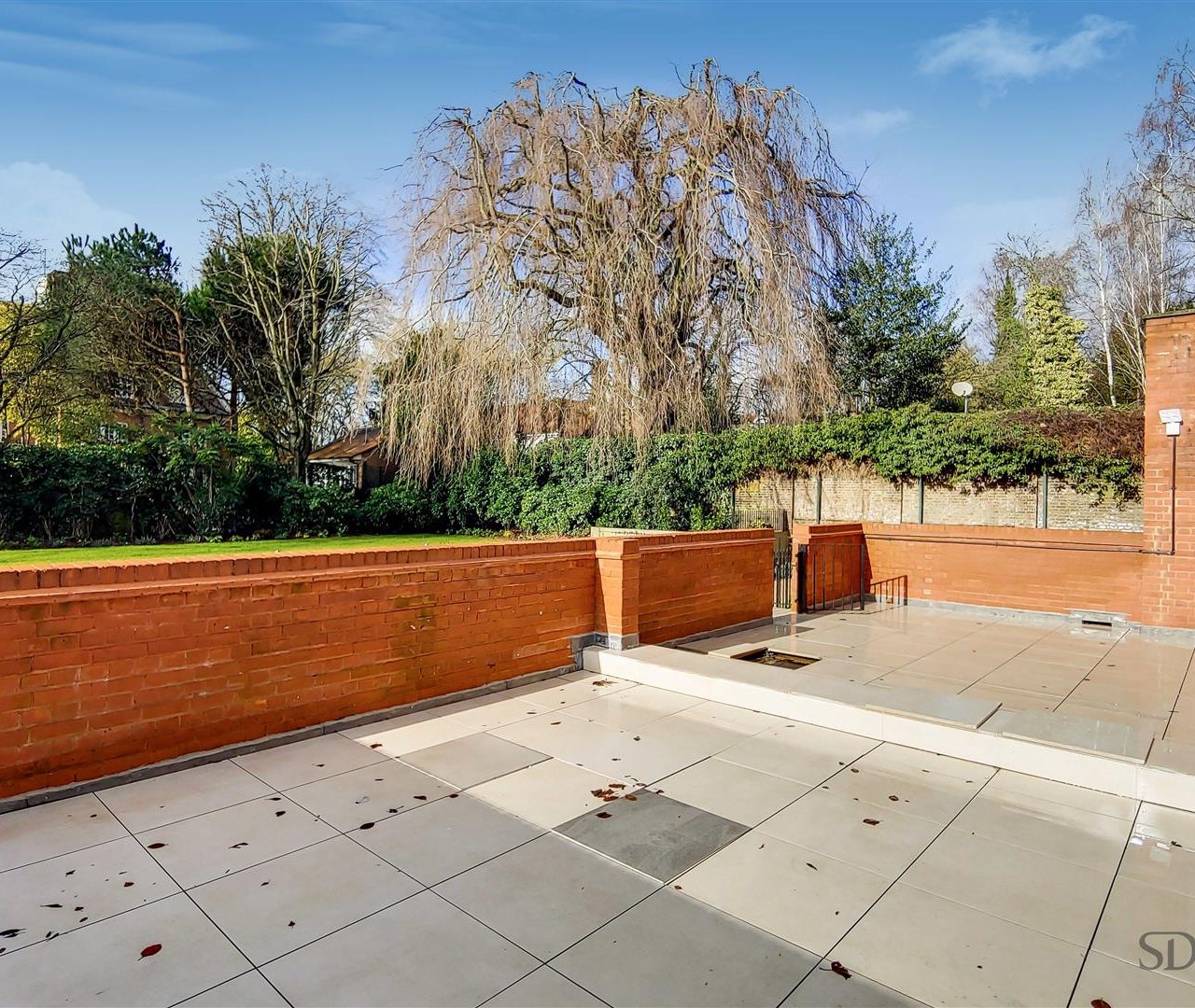 Fitzjohns Avenue Hampstead NW3 6PH