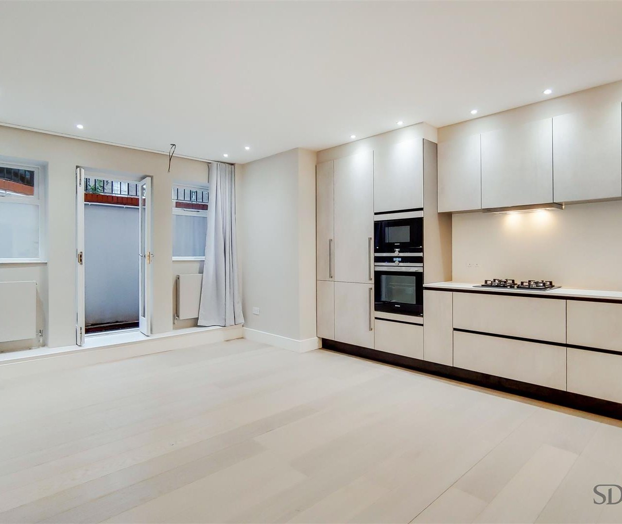 Fitzjohns Avenue Hampstead NW3 6PH