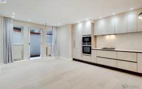 Fitzjohns Avenue Hampstead NW3 6PH