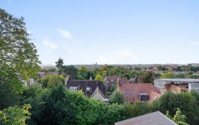 Oak Hill Park, Hampstead, NW3 7LP