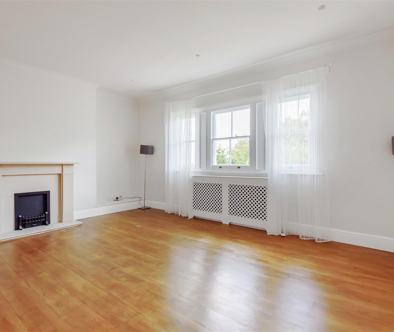 Oak Hill Park, Hampstead, NW3 7LP