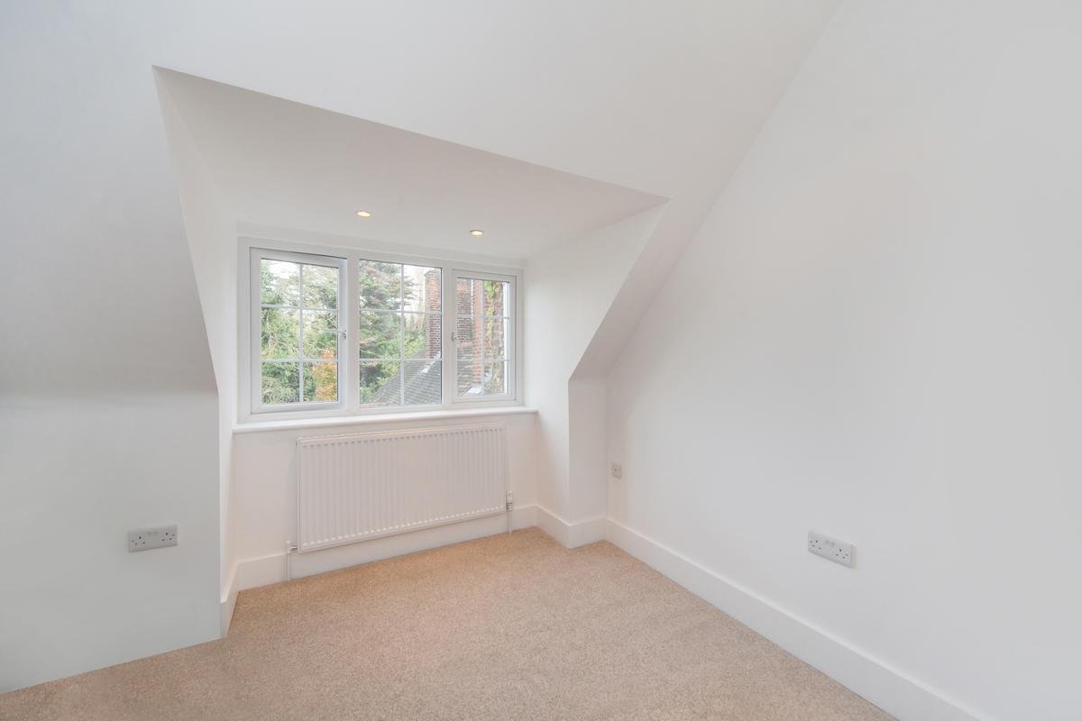 Rosecroft Avenue, Hampstead, NW3 7QB