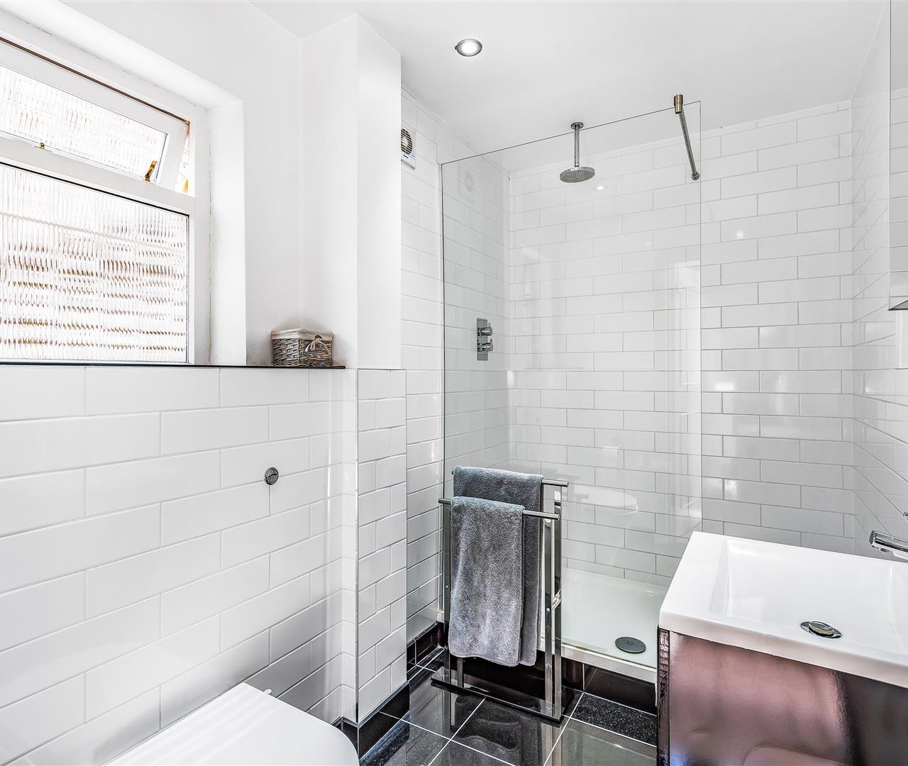 Canfield Gardens, South Hampstead, NW6 3DY