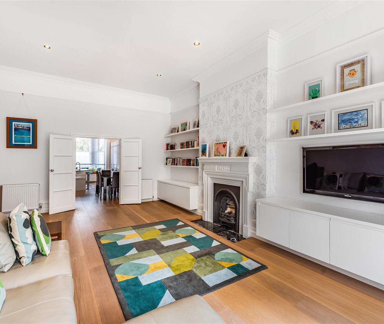 Canfield Gardens, South Hampstead, NW6 3DY