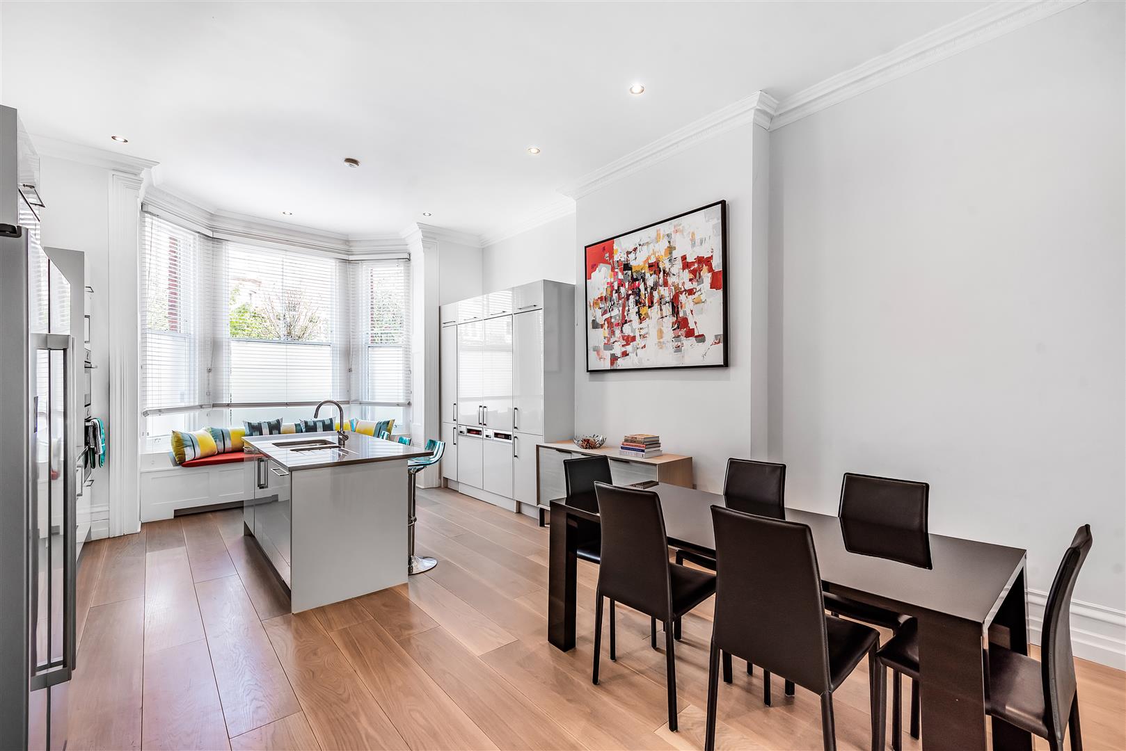 Canfield Gardens, South Hampstead, NW6 3DY