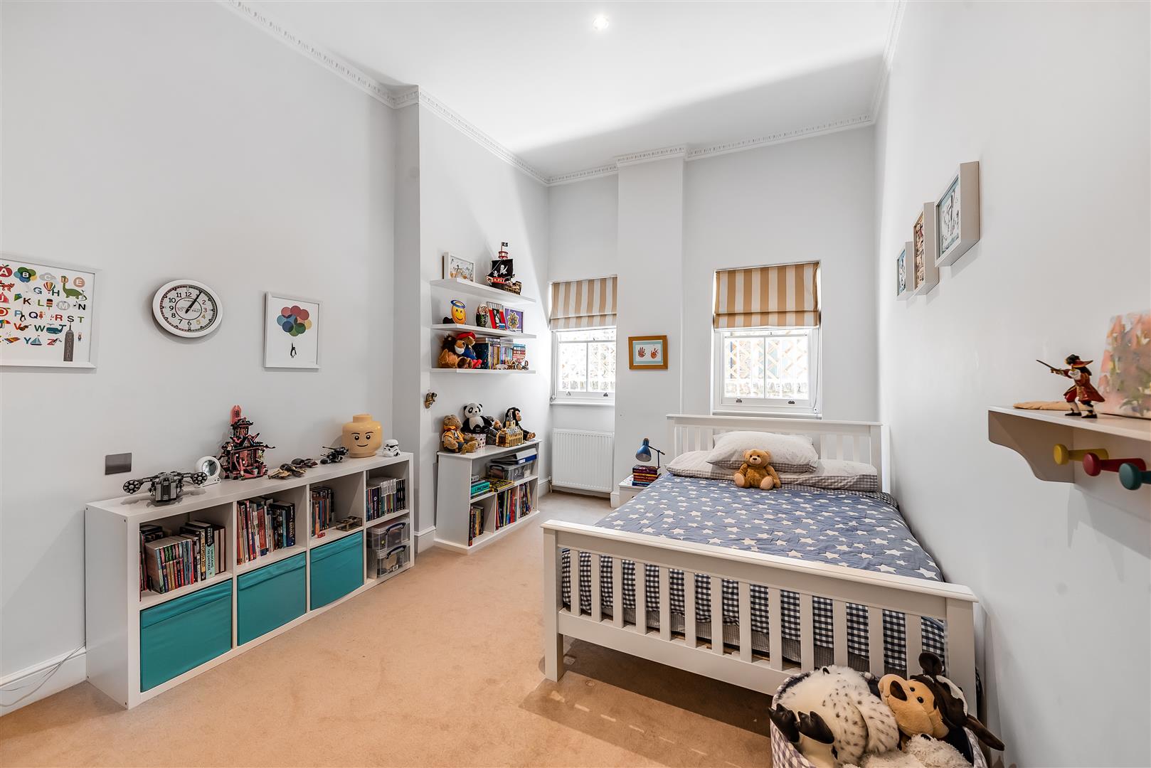 Canfield Gardens, South Hampstead, NW6 3DY