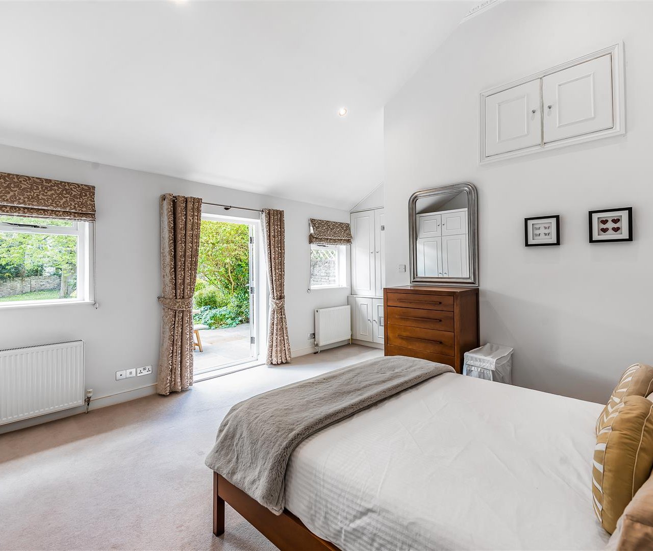 Canfield Gardens, South Hampstead, NW6 3DY