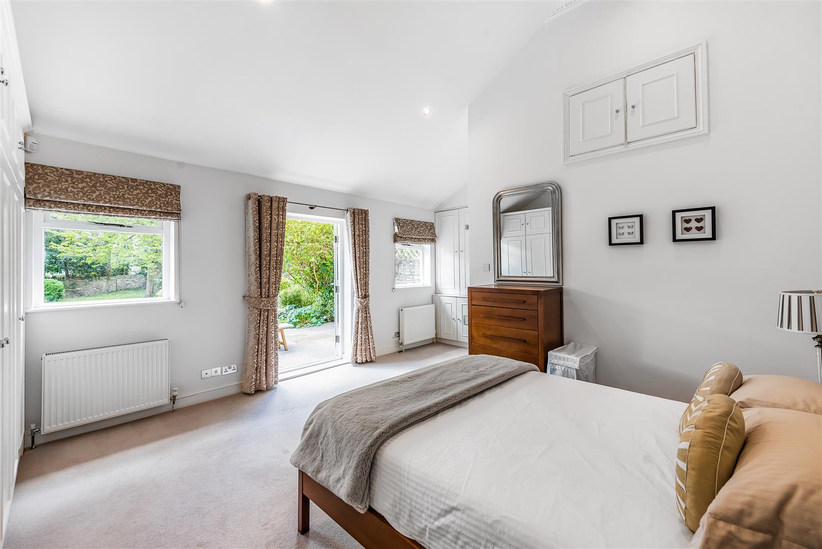 Canfield Gardens, South Hampstead, NW6 3DY